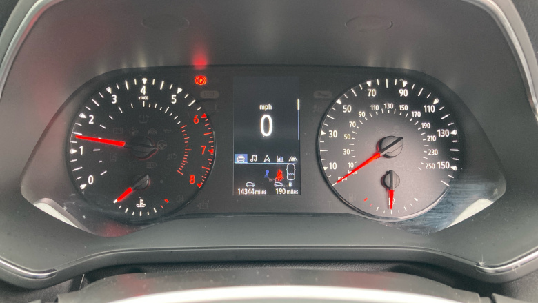 Renault Captur 1.3 TCE 140 Iconic 5dr Petrol Hatchback